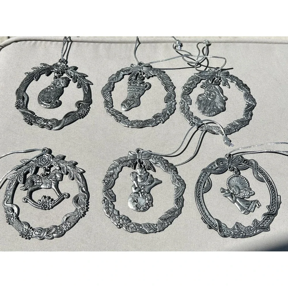 Vtg Pewter Christmas Ornaments 6 Round Cat Horse Angel Snowman Stocking Santa‎